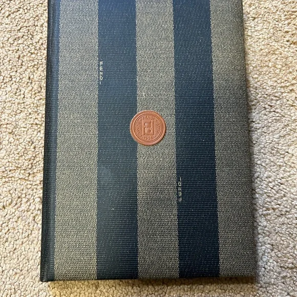 VINTAGE FENDI PHONE/ADDRESS BOOK - Picture 2 of 6